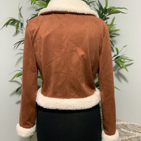 BRAND NEW | COZY WINTER JACKET | FULLY LINED | FAUX SUEDE | SHERPA - Picture 5 of 7